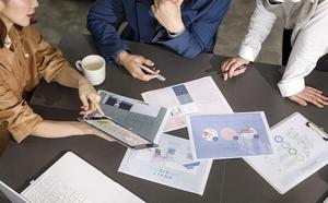 [_ε]    ӿ  ǿ  , ֹΰ  